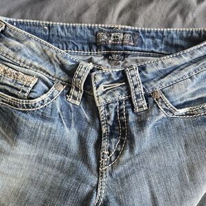 Silver Jeans Women's Boot Cut in Blue